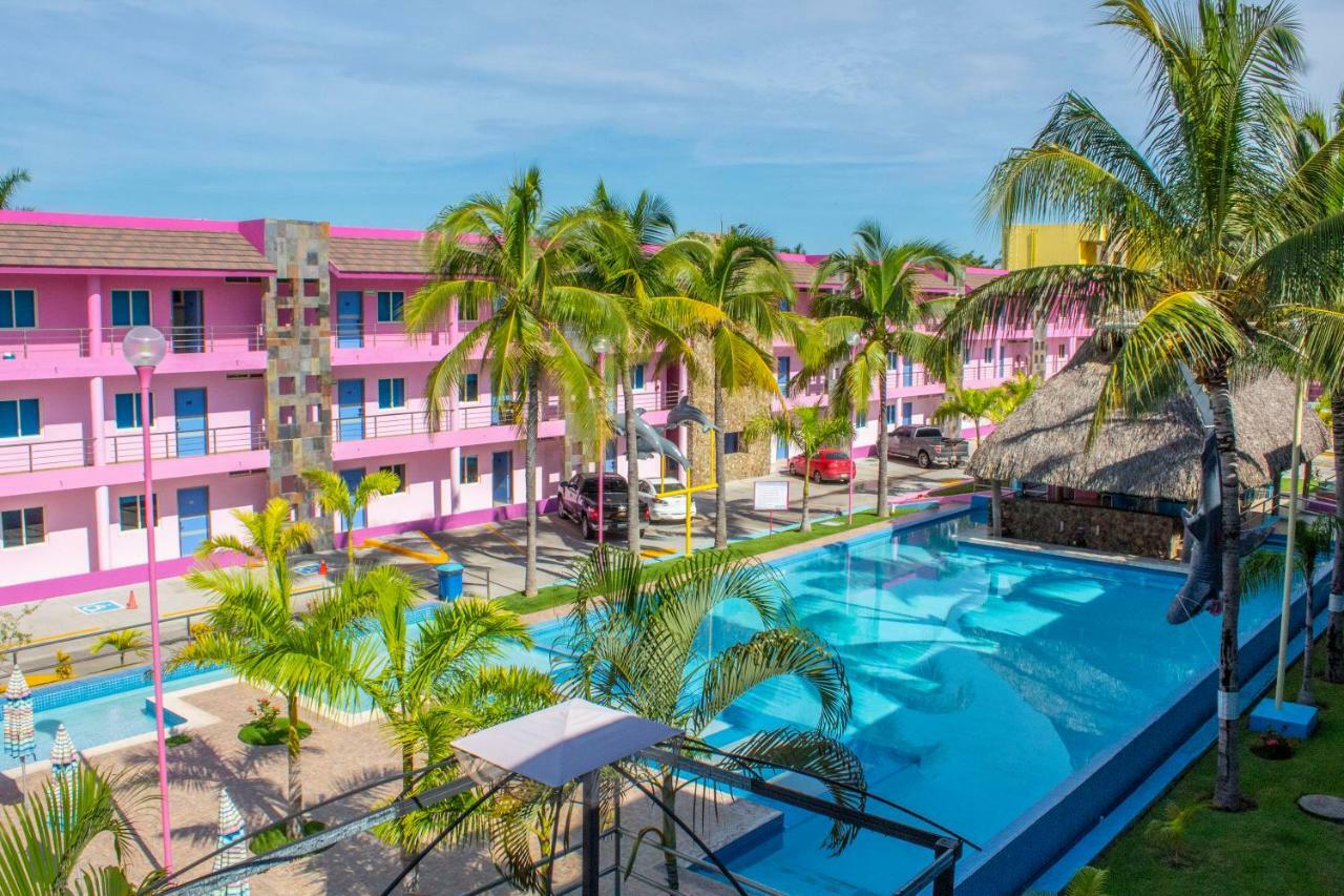 Miami Inn نويفو فايارتا المظهر الخارجي الصورة